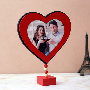Personalised Heart-Shaped Frame