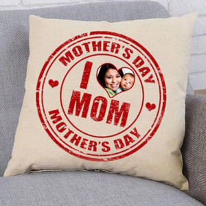 Love Mom Personalize Cushion
