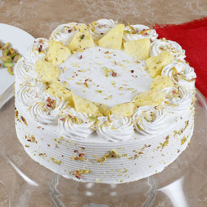 Vanilla Flavored Rasmalai Cake